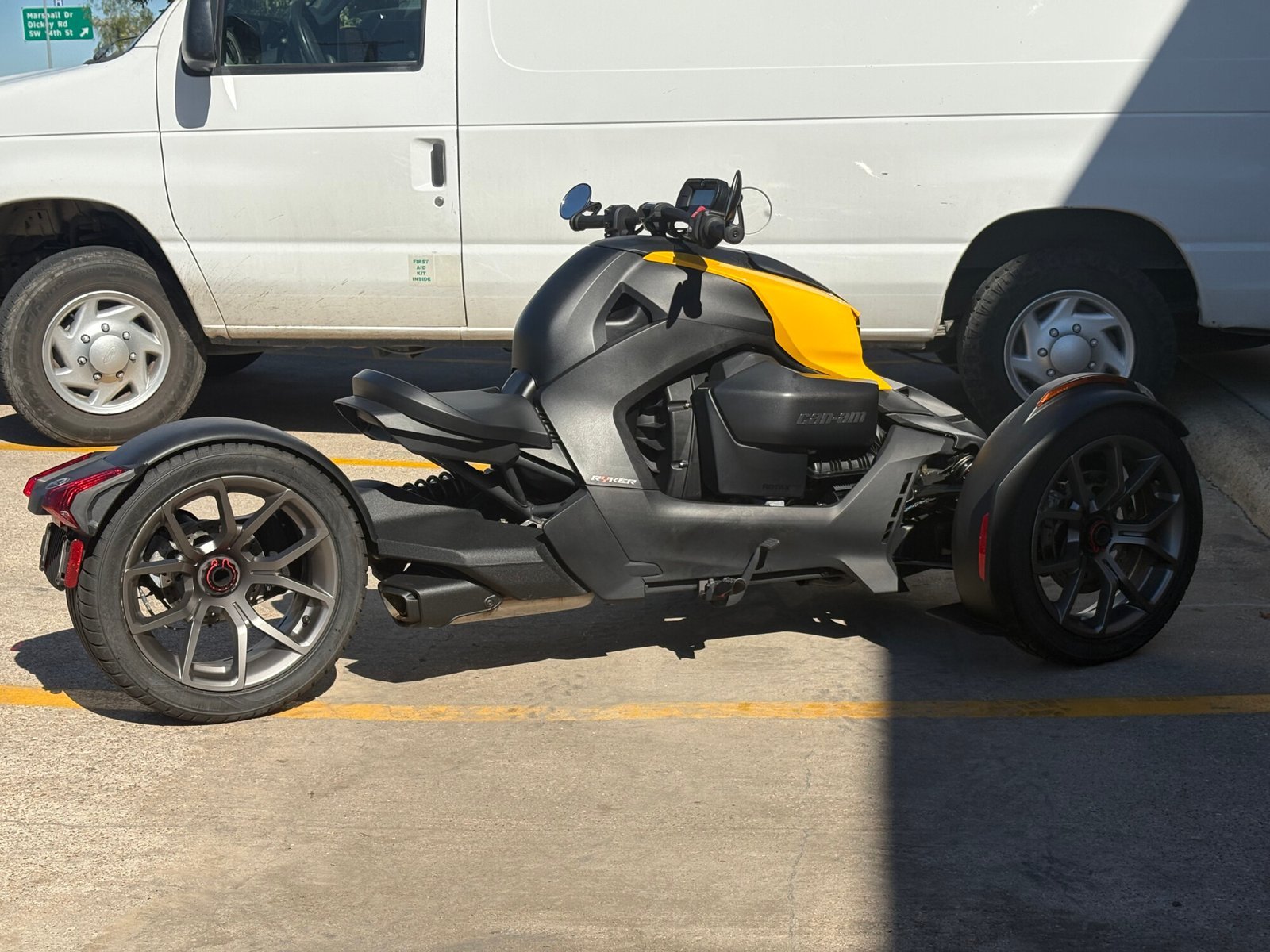 2023 Can-Am Ryker 600 Ace - Image 5